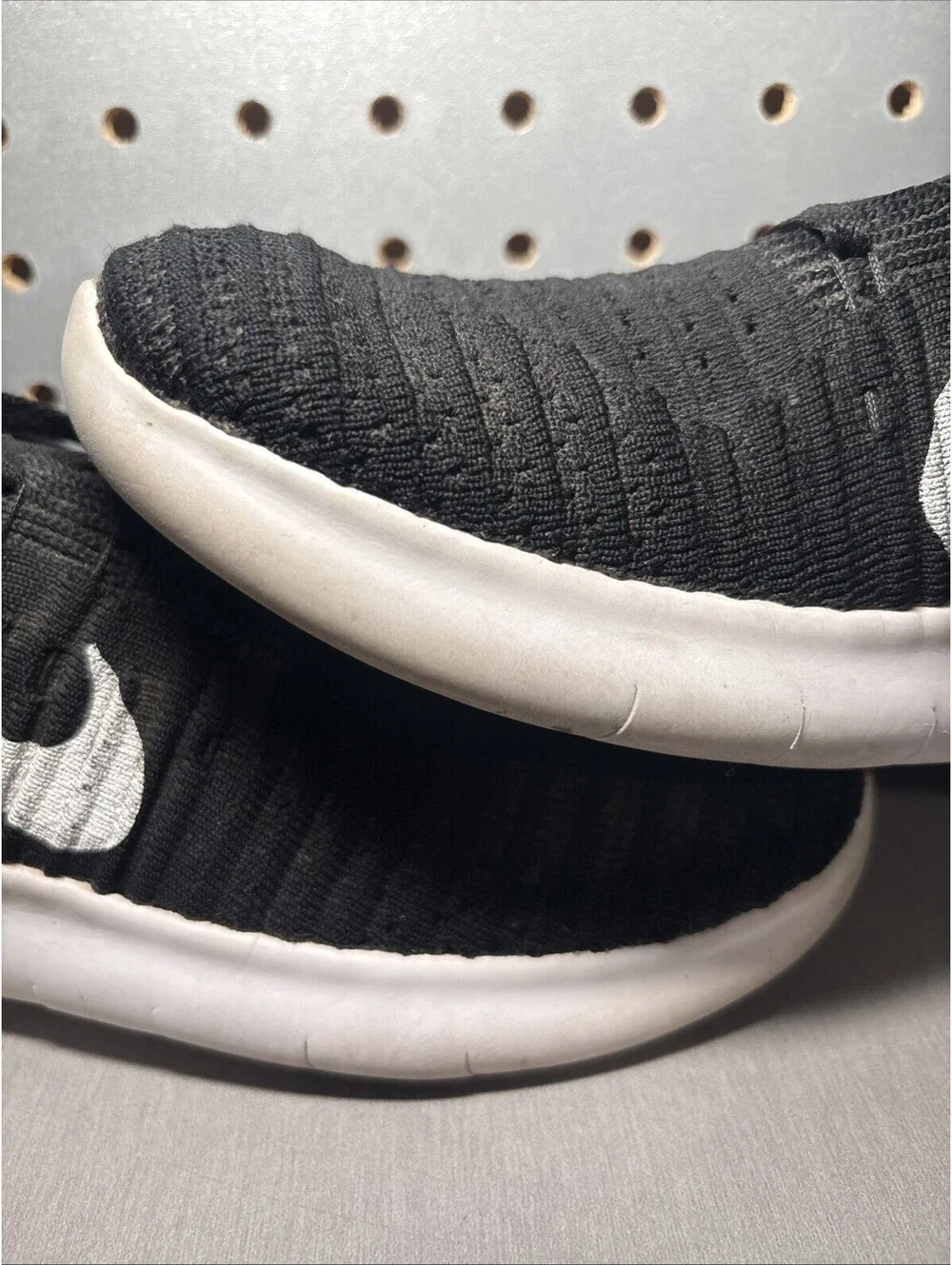 Nike Free RN Flyknit Running Shoes Mens Sz 9 Black/White Sneakers 831069-001